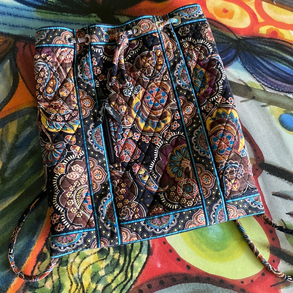 Vera Bradley drawstring back pack purse! GORGEOUS!🏆🏆🏆🏆🫶🫶🫶🫶🫶🫶